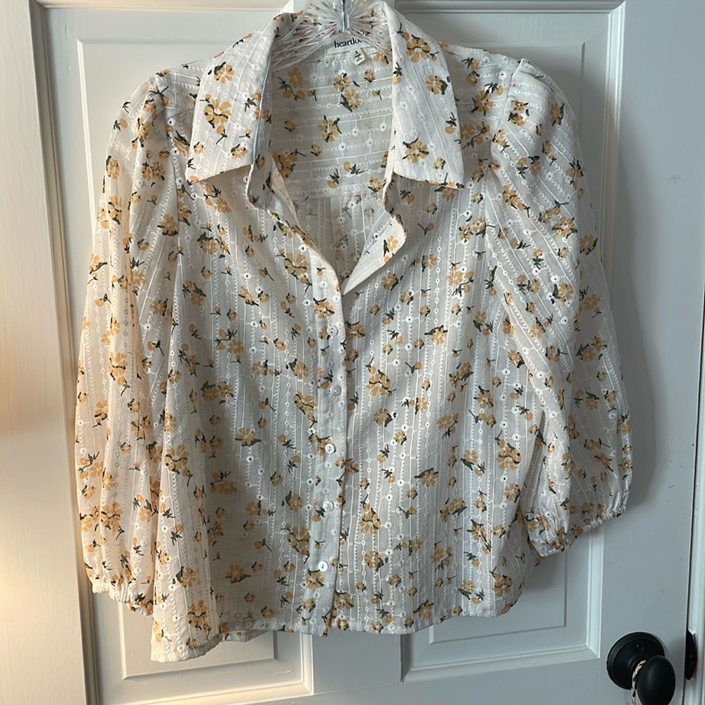 Stunning sweet sexy feminine Heartloom eyelet white yellow floral blouse S 🌻💐